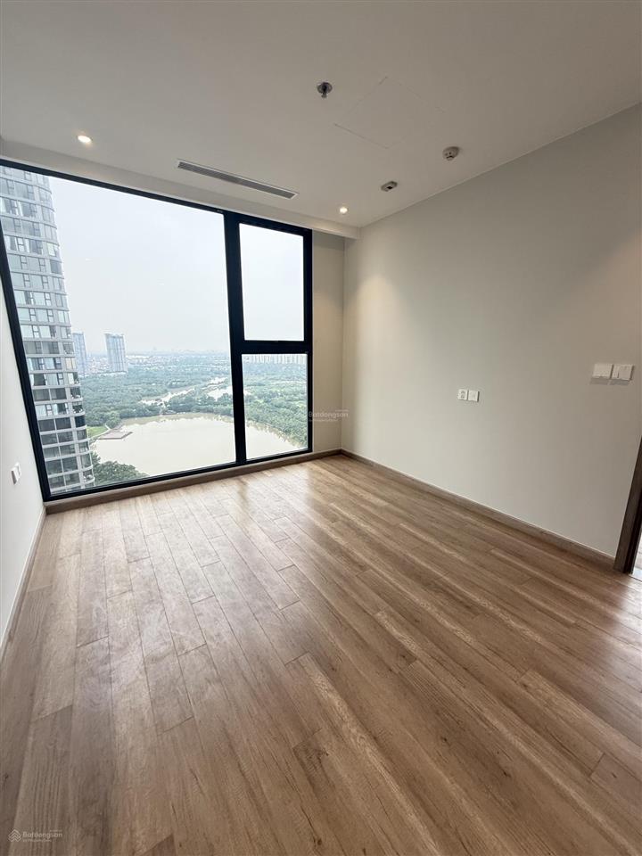 Bán căn hộ landmark l1 trục căn 09