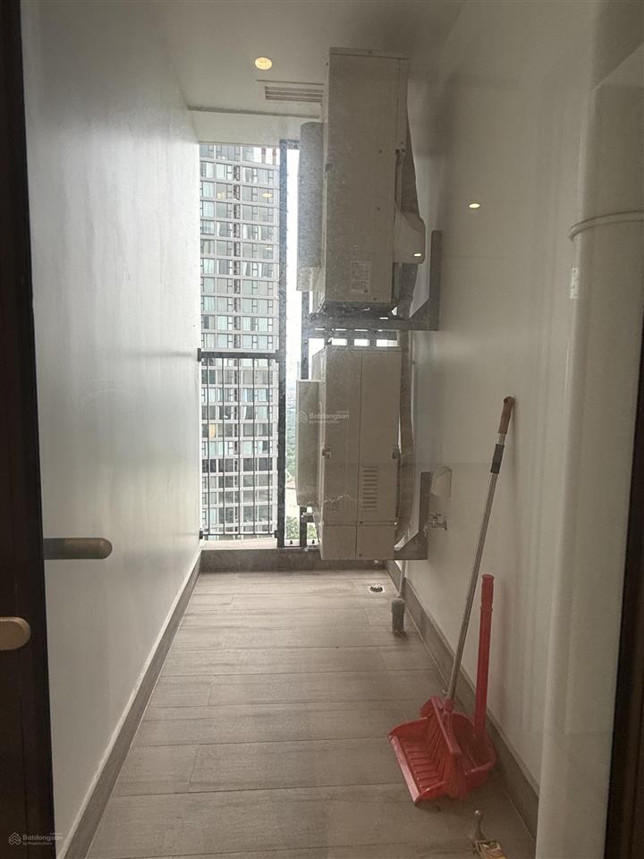 Bán căn hộ landmark l1 trục căn 09