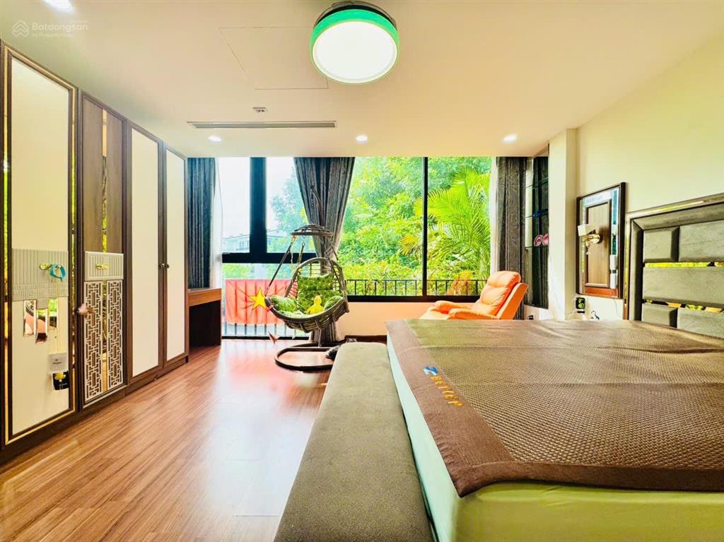 Bán gấp nhà phố 2 mặt tiền khu thung lũng mùa xuân ecopark