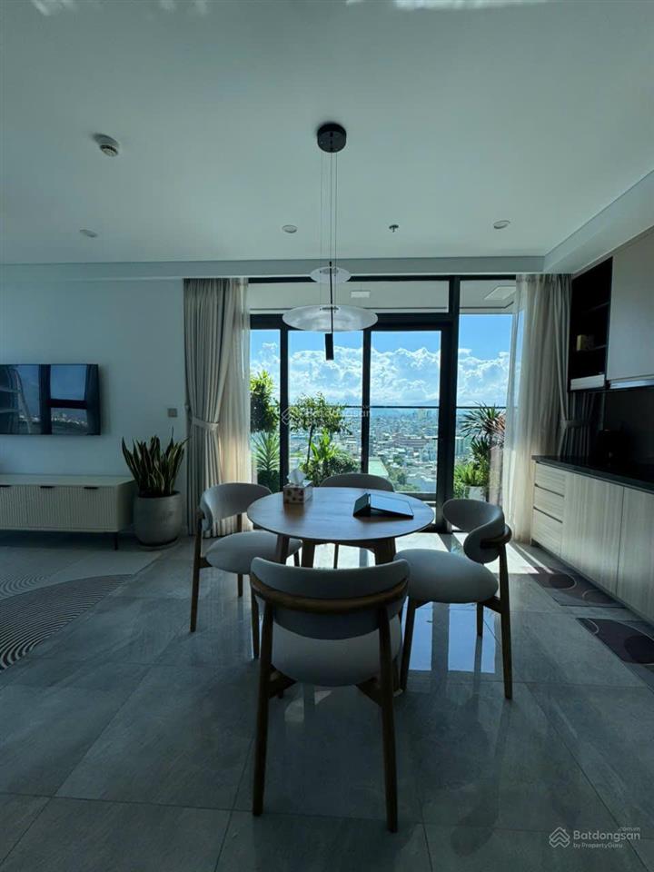 Căn hộ the filmore đà nẵng, dt 72m2 view sông hàn đắt giá, mua vào cho thuê được liền 45tr/ tháng