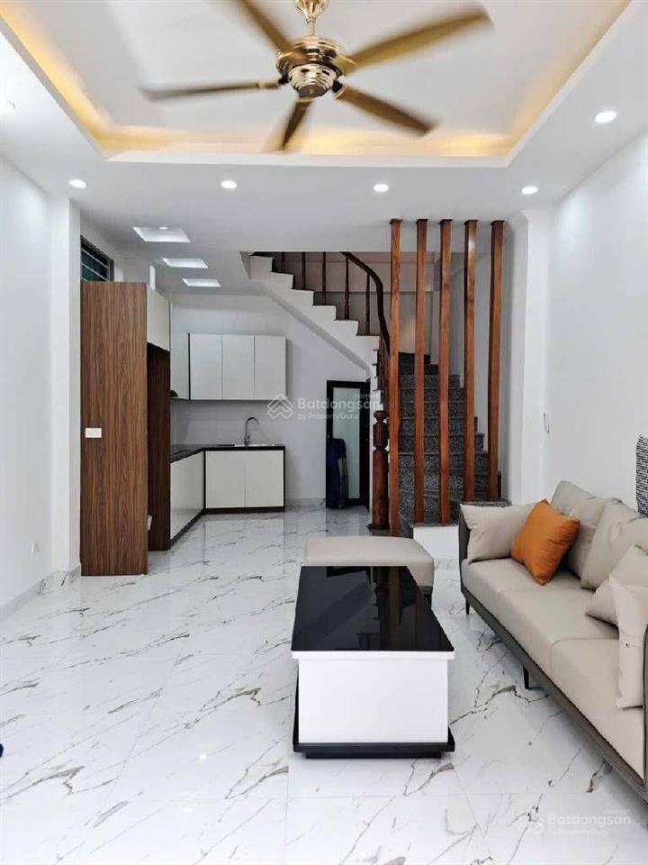 Bán nhà tây tựu 31m mt 4m x 5 tầng bắc từ liêm,gần đh công nghiệp