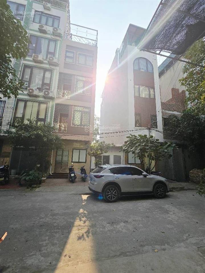 Bán đất phố kiều mai 45m giá hơn 12 tỉ, 2 mặt đường vỉa hè ô tô tránh kinh doanh,phú diễn từ liêm