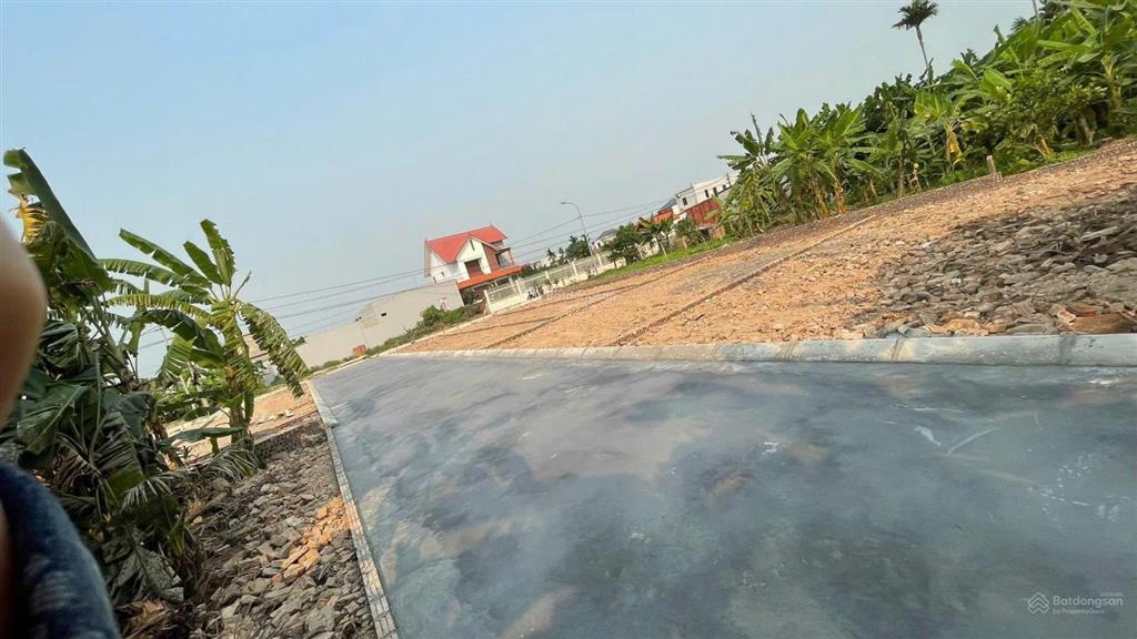 Bán nhanh lô góc đường thông, mặt tiền 5m, cách kcn chiến thắng 300m, cơ hội sinh lời cao