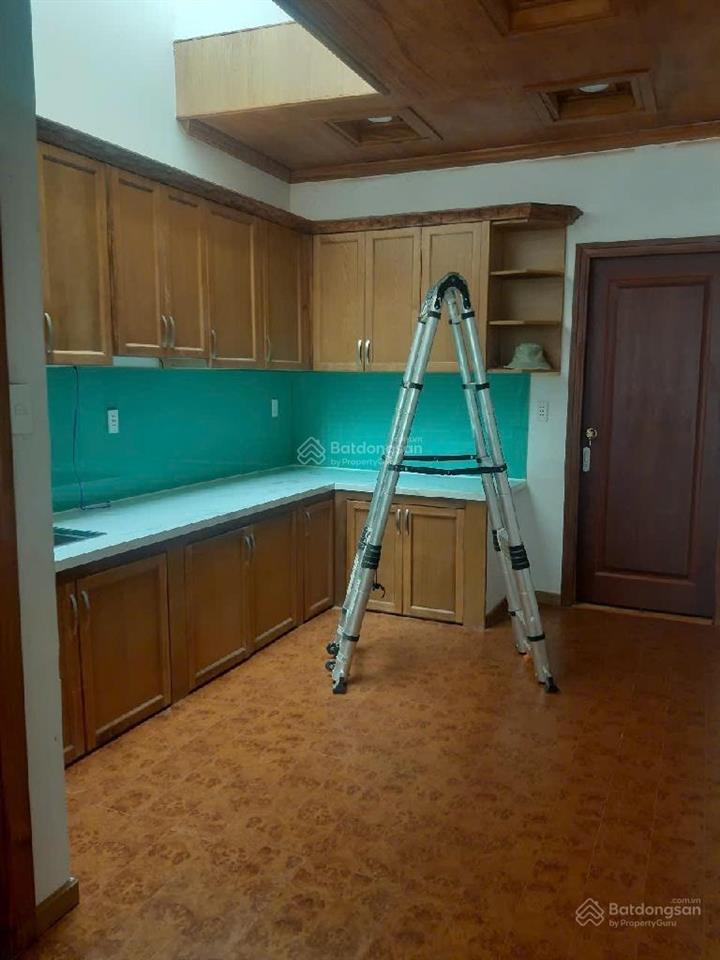 Giảm mạnh 1.5 tỷ  nhà 2 tầng gần 100m2  hẻm 10m thông  gần công viên nguyễn sỹ sách  tân bình