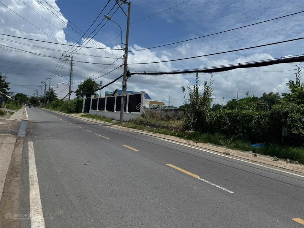 140m2 (ngang 5m x dọc 28m) có thổ cư, xây dựng 5 tấm là lợi thế, mặt tiền đào sư tích, nhà bè