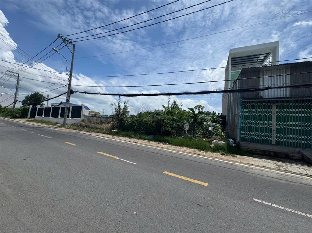 140m2 (ngang 5m x dọc 28m) có thổ cư, xây dựng 5 tấm là lợi thế, mặt tiền đào sư tích, nhà bè