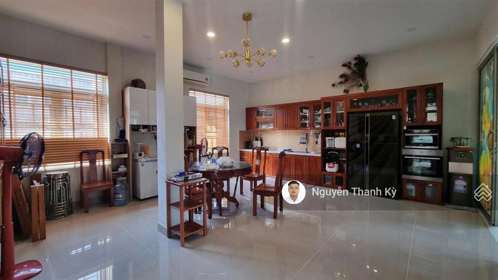 Villa sân vườn 1176.4m mt đào sư tích 15x45m nở hậu 18m 52 tỷ