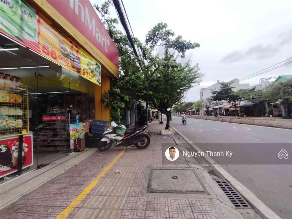 Mặt tiền huỳnh tấn phát nhà bè, căn góc đẹp,đang thuê dài hạn vinmark, có dòng tiền