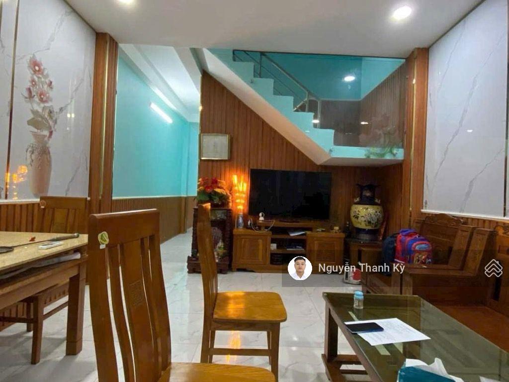 Hẻm xe hơi sát phú mỹ hưng 4,6 tỷ  diện tích sd 62m (4 x 15,5m)