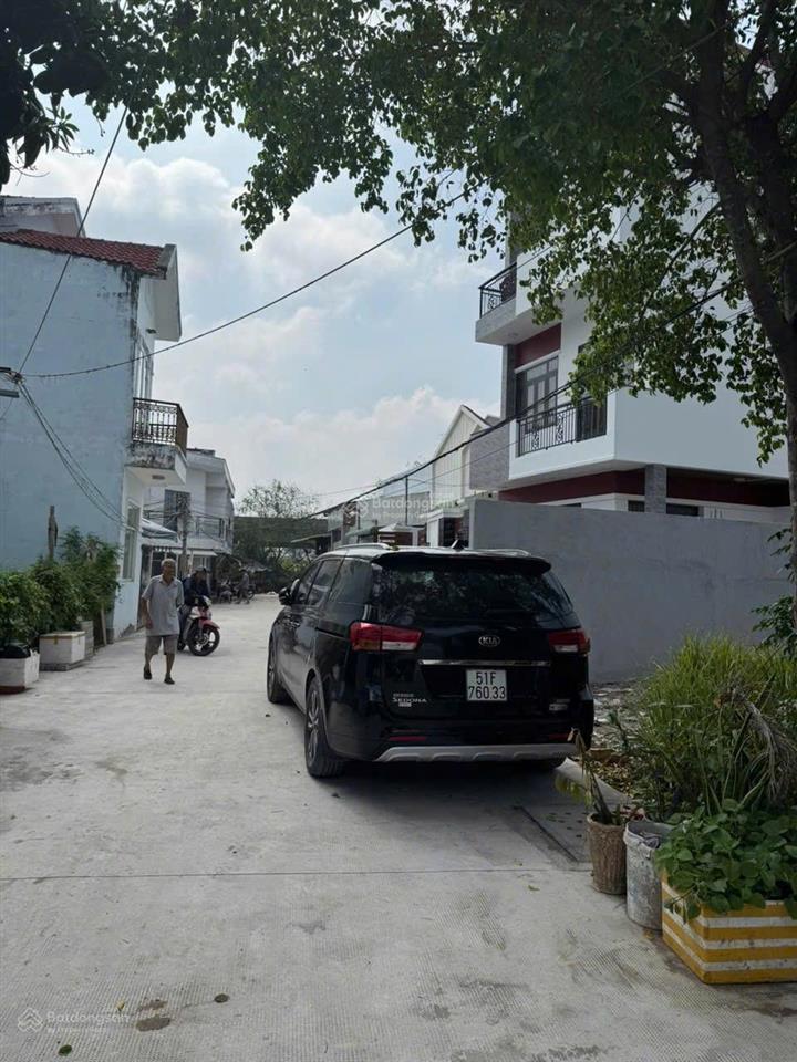 Đất full thổ cư ngang 7m nhà bè 169m  hẻm xe hơi  xây dựng tự do  gần 3 trường đh