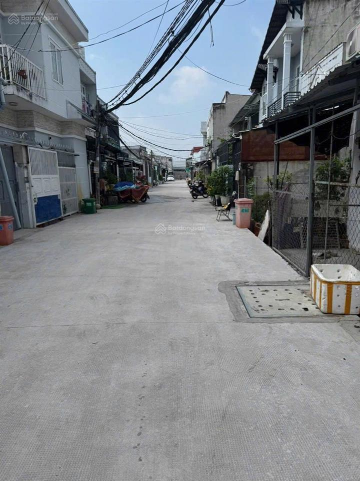 Đất full thổ cư ngang 7m nhà bè 169m  hẻm xe hơi  xây dựng tự do  gần 3 trường đh