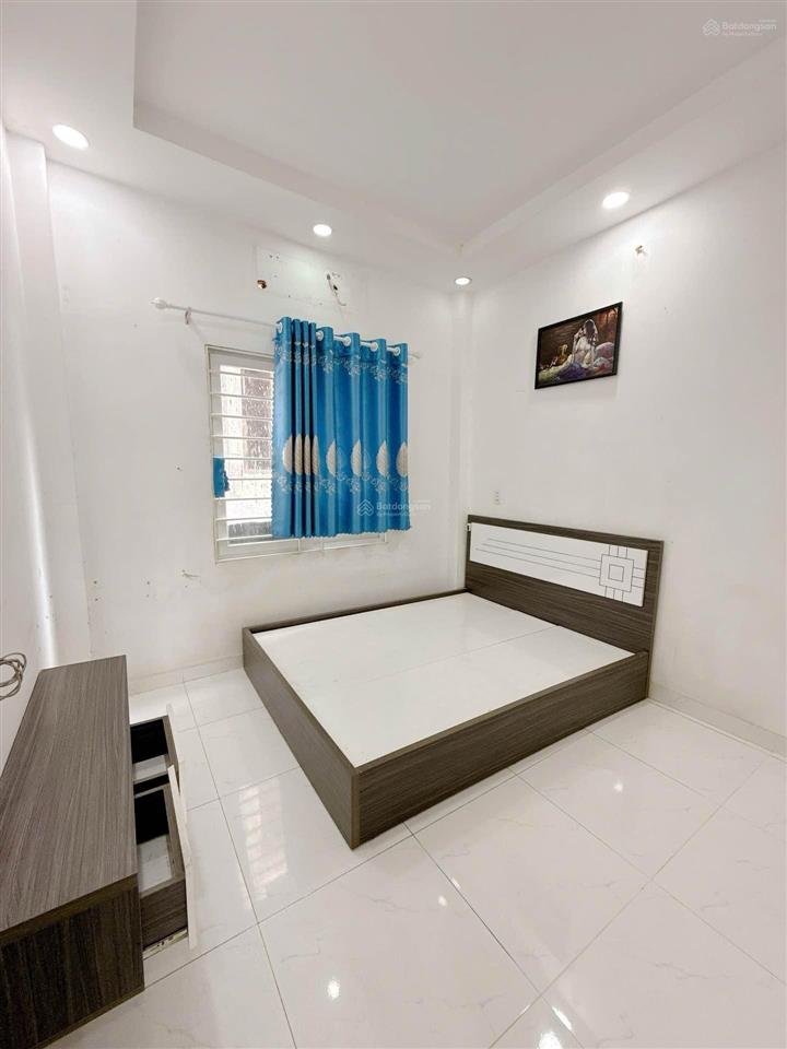 Bán nhà 3 lầu 1sec  gần chợ bùi văn ba giá 4,86 tỷ