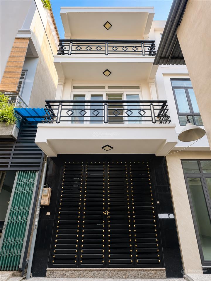 Bán nhà 3 lầu 1sec  gần chợ bùi văn ba giá 4,86 tỷ