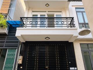 Bán nhà 3 lầu 1sec  gần chợ bùi văn ba giá 4,86 tỷ