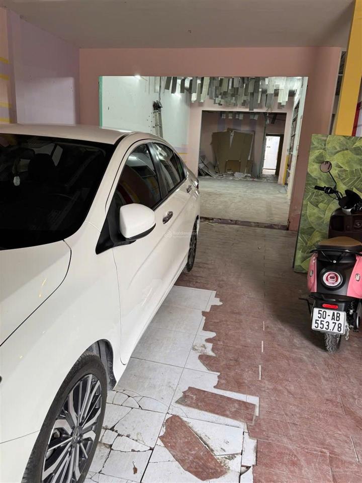 (hơn 50 triệu/m2) 182m2 đất ở đô thị sát quận 7oto tận nơi  làm biệt thự  văn phòng