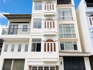 Mặt tiền đường số lý phục man, quận 7 4,3 tỷ