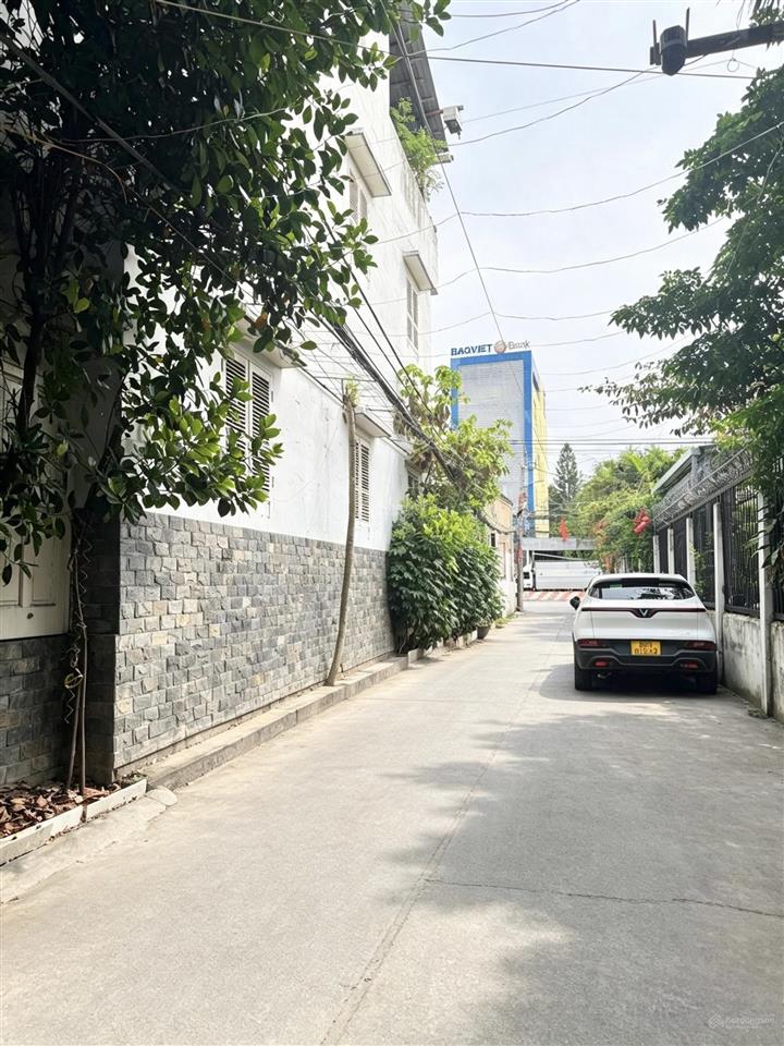 Lô góc 2 mặt tiền hẻm xe hơi huỳnh tấn phát nhà bè  có nguồn thu tốt  sổ riêng