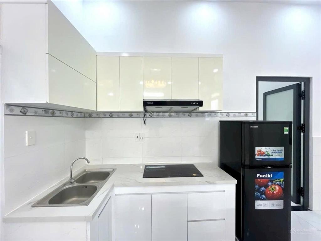 Nhà mới full nội thất hẻm 2295 huỳnh tấn phát