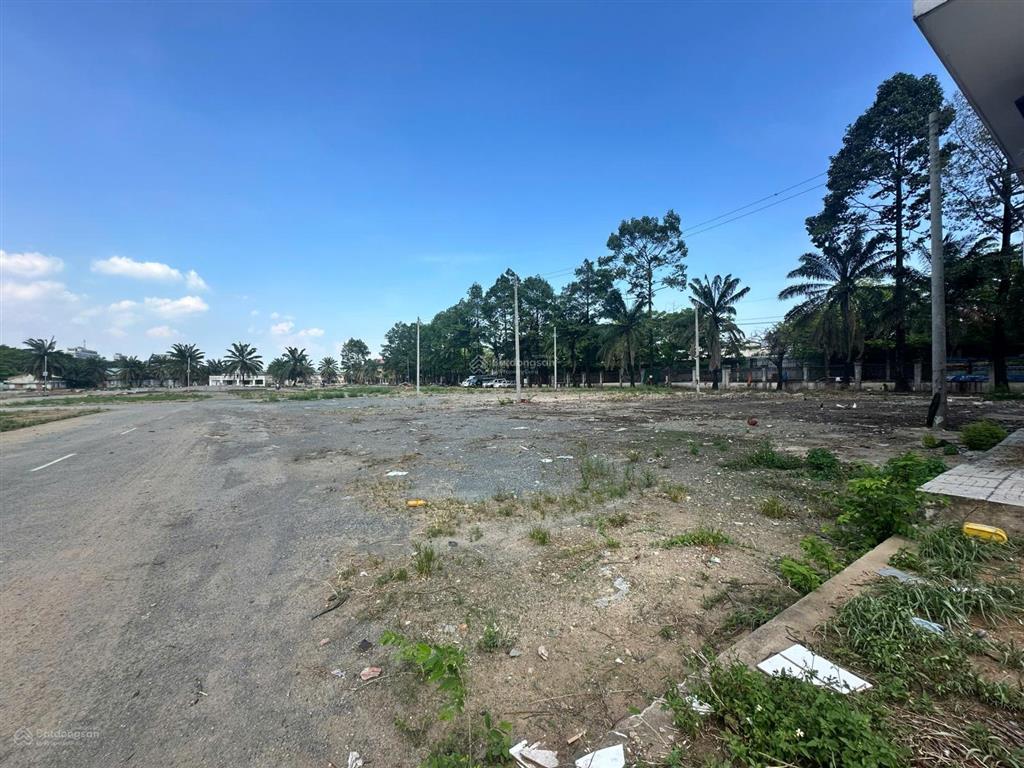Cho thuê 4000m2 đất trống, bãi xe container, chành xe giá chỉ 30k/m2/th, ql1a, bình tân