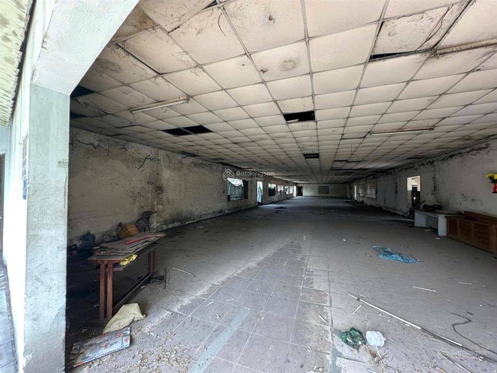 Cho thuê kho, sân bãi dt 1500m2 mặt tiền ql1a, bình tân, giá 80k/m2