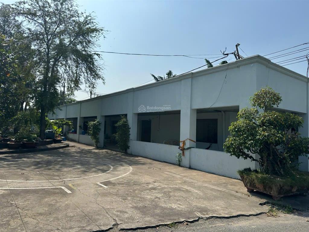 Cho thuê kho 500m2 2 mặt tiền ql1a, bình tân, giá 30tr/tháng
