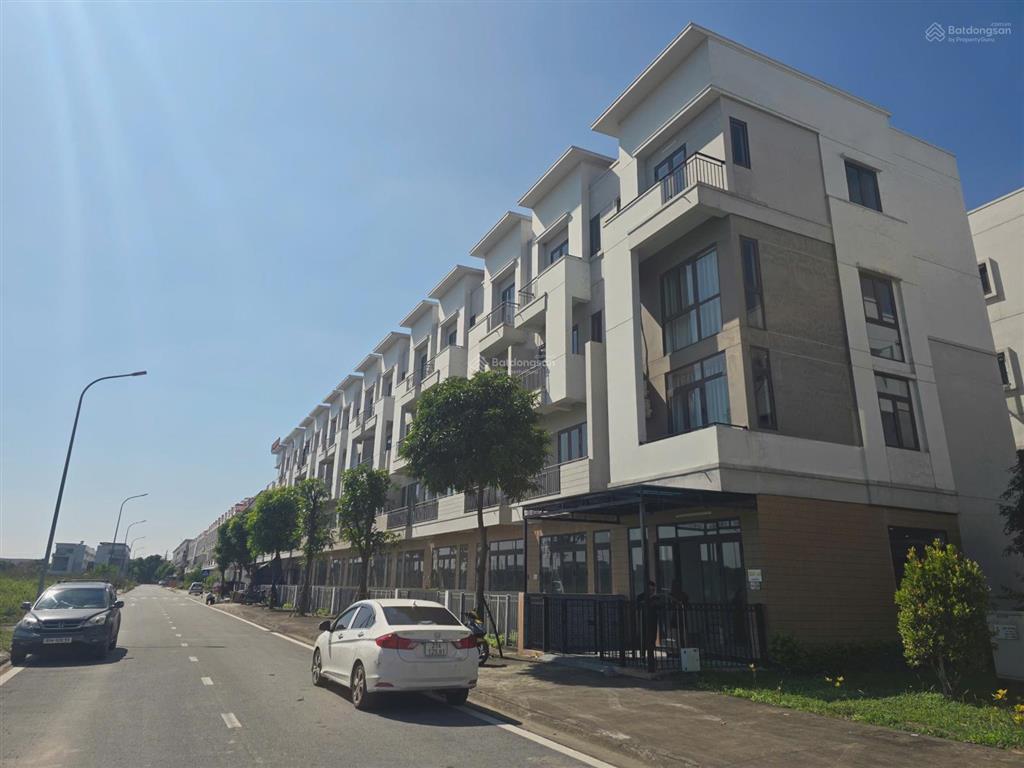 Bán shophouse 4 tầng vị trí đẹp vsip bắc ninh từ sơn giá chỉ 7,1 tỷ