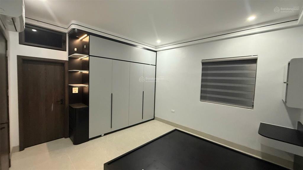 Bán gấp căn sh3 đường 26m centa city full nội thất cho thuê 30tr/tháng giá hơn 9 tỷ ngang căn thô