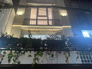 117m2ngang 5mhẻm xe hơi kế mặt tiền nguyễn hữu cảnhthang máyđang thuê 50tr/th4tầngchỉ 155tr/m