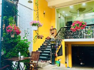 Đ.xe hơi tránh nhaungang 5mvuông100m25tầngcó hầm để được 2 oto gần mặt tiền,công viên,sân bay