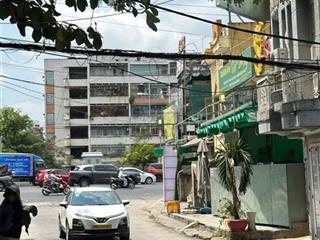 Hẻm xe hơi tránh nhaungang 4,3msát mặt tiền54m2sổ vuôngkhông lộ giới3 tầng4pn5wcchỉ 10,39t