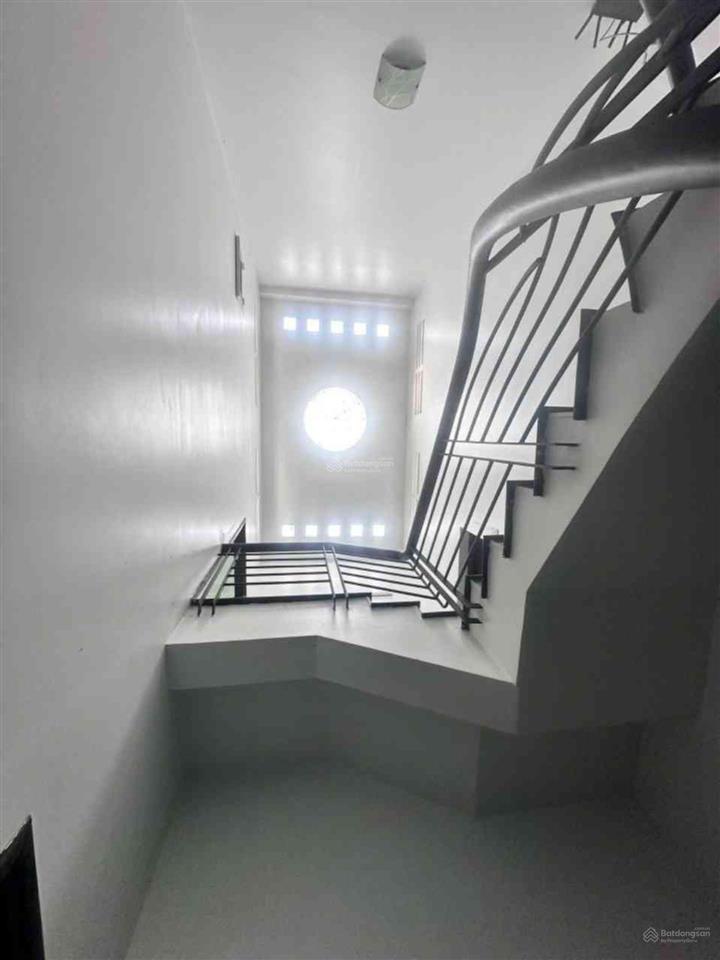 Mặt tiền mới đặng thùy trâmngang 4,5m 88m2vuông4 tầng5pncó vỉa hècho thuê giá caochỉ 17,69t