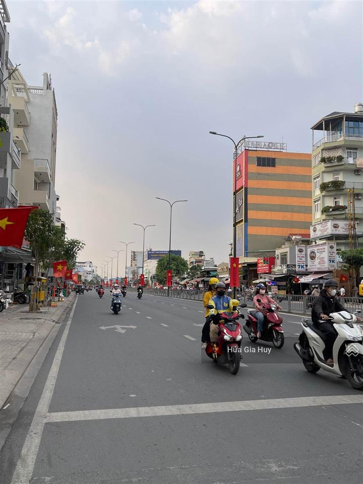 122m2ngang 4,1m2tầng5pn4wchẻm xe hơi thôngsát mặt tiền dương quảng hàmcó 15tr/thchỉ 104tr/m
