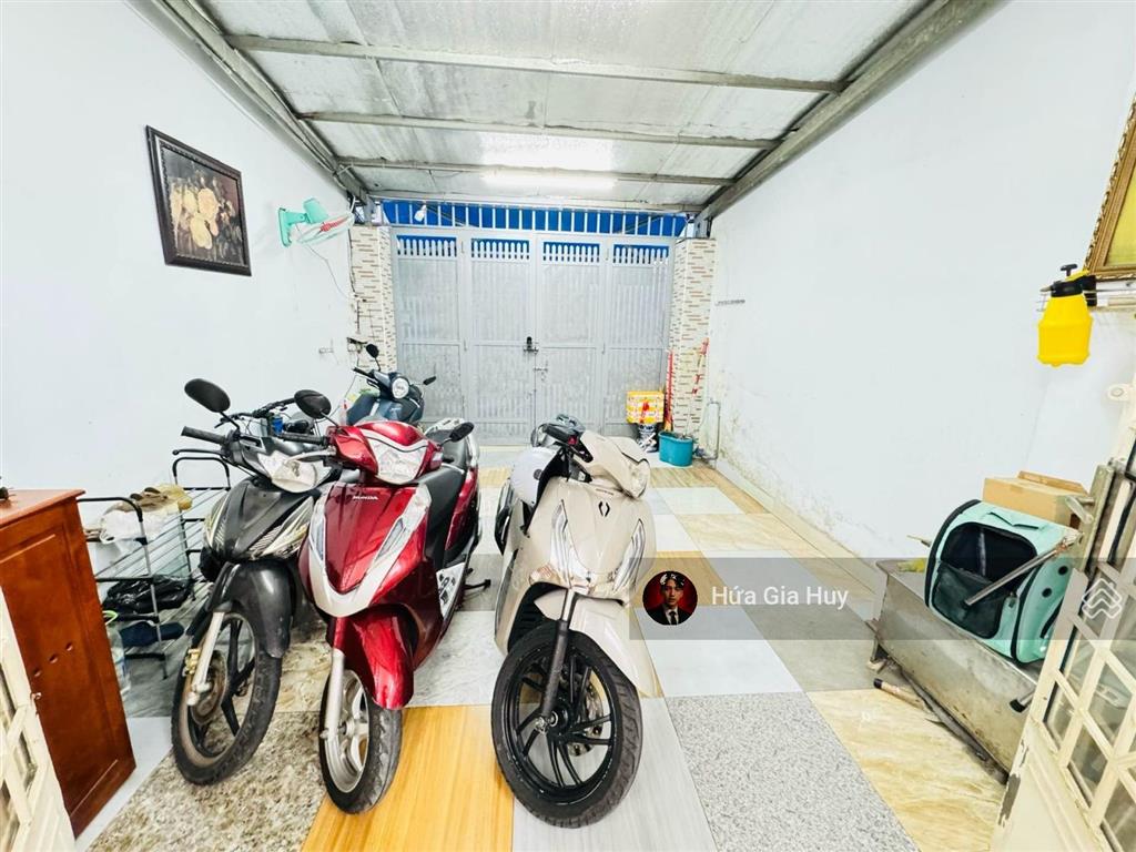 122m2ngang 4,1m2tầng5pn4wchẻm xe hơi thôngsát mặt tiền dương quảng hàmcó 15tr/thchỉ 104tr/m