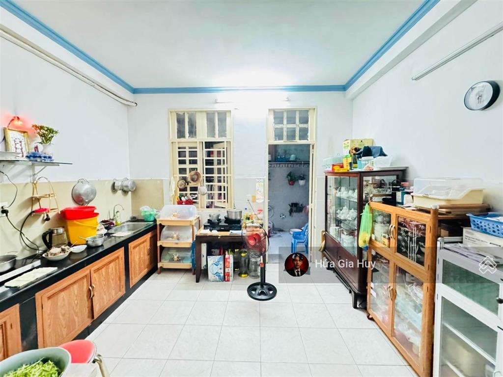 122m2ngang 4,1m2tầng5pn4wchẻm xe hơi thôngsát mặt tiền dương quảng hàmcó 15tr/thchỉ 104tr/m
