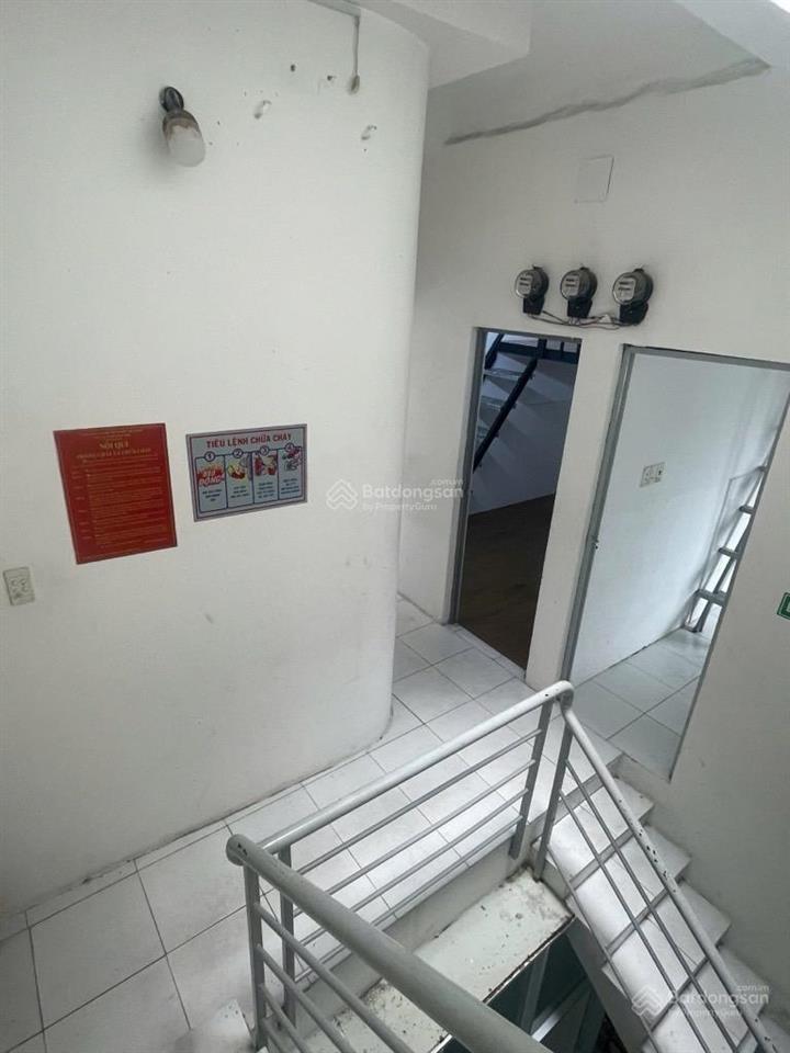 Hẻm xe hơi81m24 tầngnở hậu 8m13pn thuê 70tr/thsát mặt tiềngần sân bay, q.bt, q.pnchỉ 9,69t