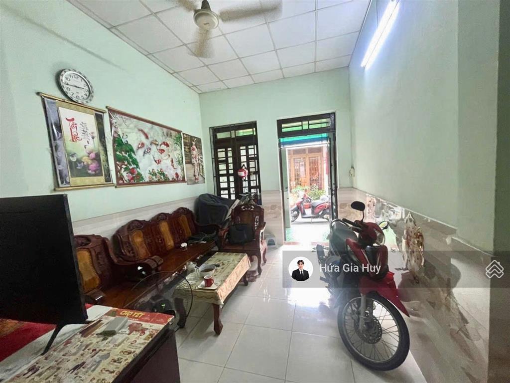 89m2 hẻm nhựa xe hơi tránh nhau 2 tầng 7 pn gần sân bay, siêu thị lotte, công viên chỉ 79tr/m2