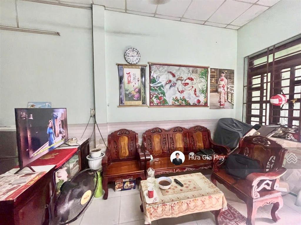 89m2 hẻm nhựa xe hơi tránh nhau 2 tầng 7 pn gần sân bay, siêu thị lotte, công viên chỉ 79tr/m2