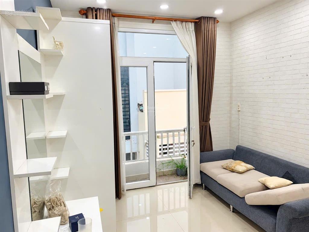 Đang cho thuê 420tr/nămhẻm xe hơi rộng 5m 4 tầng7pnngay bv gia địnhkế q.1,q.3,qpnchỉ có 7,89t