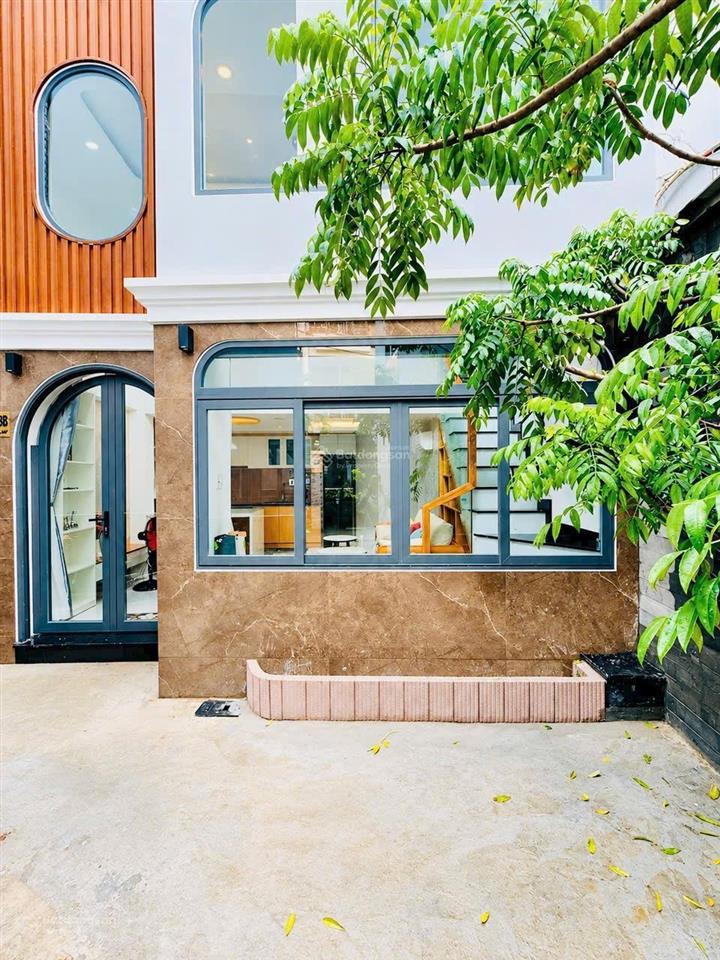4 tầng thiết kế  hẻm xe hơi tới nhà full nội thất  ngang 6m 3 pn master dân trí cao chỉ 7,5t