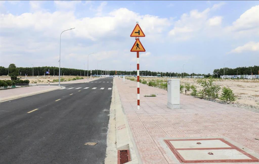Chỉ 550tr anh chị có thể đầu tư dự án đất nền ngay kdc sân bay long thành, mặt tiền đường 40m  shr