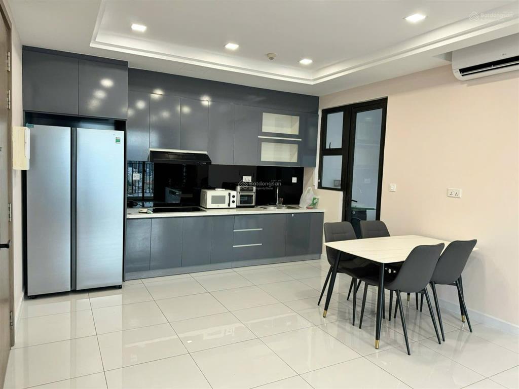 Cần bán căn riviera point giá tốt, 2 pn, view đẹp, nhà đẹp