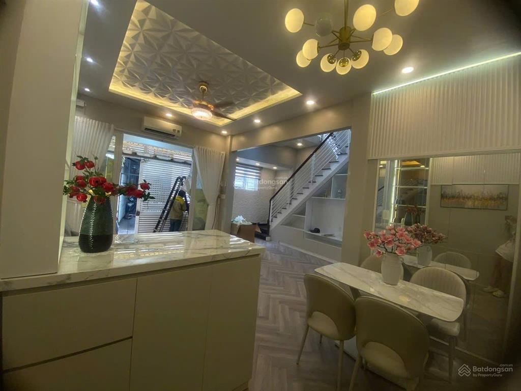 Bán nhà quận 7 cạnh lotte him lam ngang 6.5m dài 7m nhà 2 tầng 3 phòng ngủ chỉ 6 tỷ nhỉnh