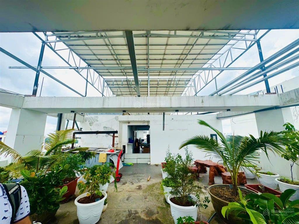 Tòa chdv 37 phòng thu nhập 3,6 tỷ/năm thanh đa  bình quới