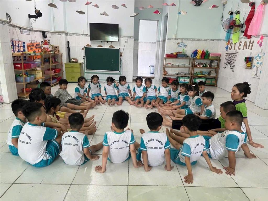 Bán trường mầm non gần 1000m2 full thổ cú hđt 300 triệu/thángmặt tiền đường an hạ  giá 30 tỷ tl