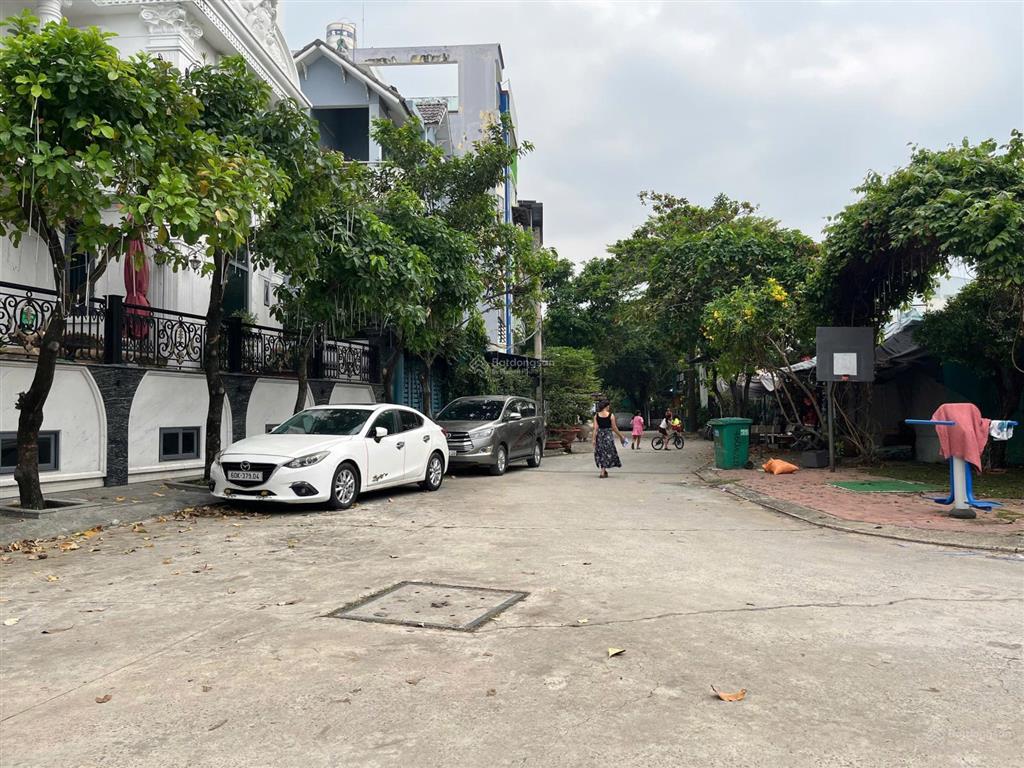 Biệt thự lô góc 2 mặt tiền view sông cực đỉnh khu kim sơn q7 5 tầng  33 tỷ