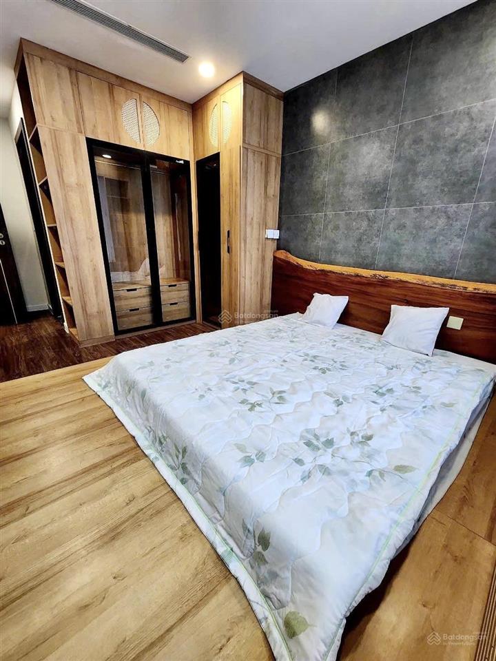 Bán căn hộ sunshine sky city q7 3pn 3wc 106m. nhà đẹp  giá tốt trong tháng 7 8,4 tỷ