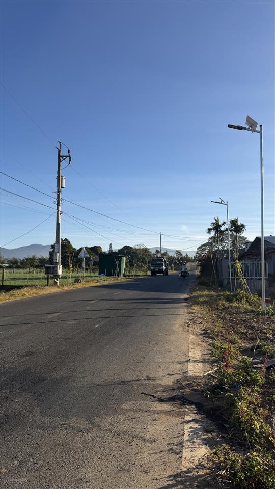 Đất 120 m ngay mặt đương nhựa chính bồng lai