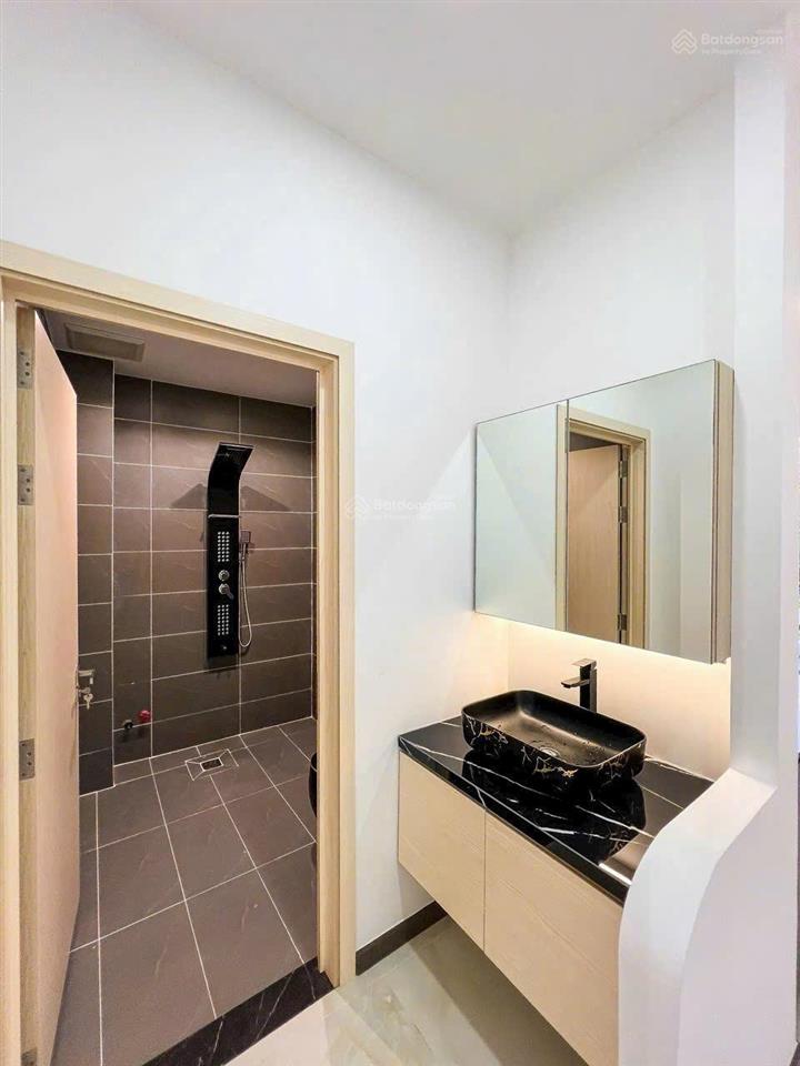 Bán chdv 5 tầng 11 pn đang có dòng tiền 70tr/tháng  lê quang định 90m2, p1 gò vấp  chỉ 14 tỷ