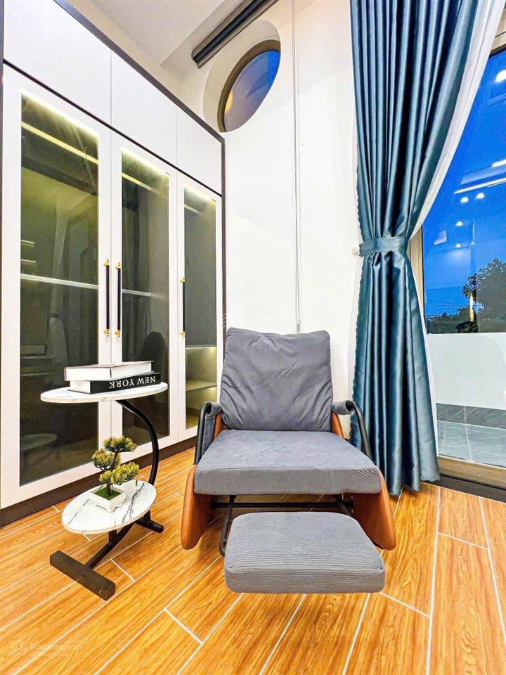 Sát bệnh viện hồng đức  đối diện city lands thống nhất 54m2, lô góc 2mt full nội thất chỉ hơn 4tỷ
