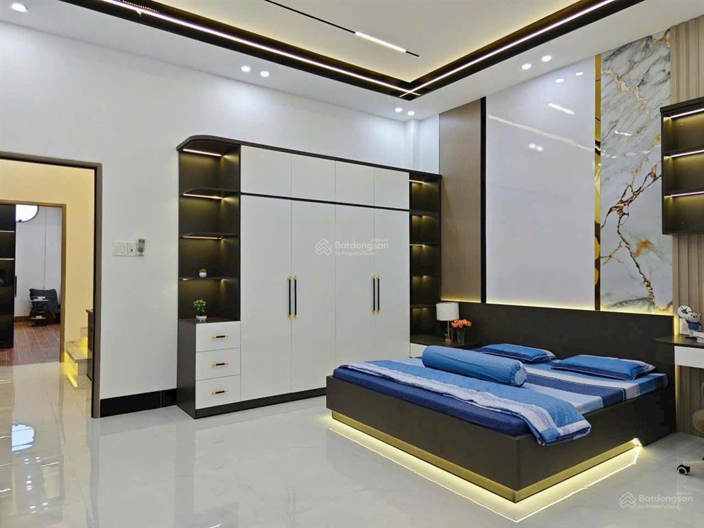 Sát bệnh viện hồng đức  đối diện city lands thống nhất 54m2, lô góc 2mt full nội thất chỉ hơn 4tỷ